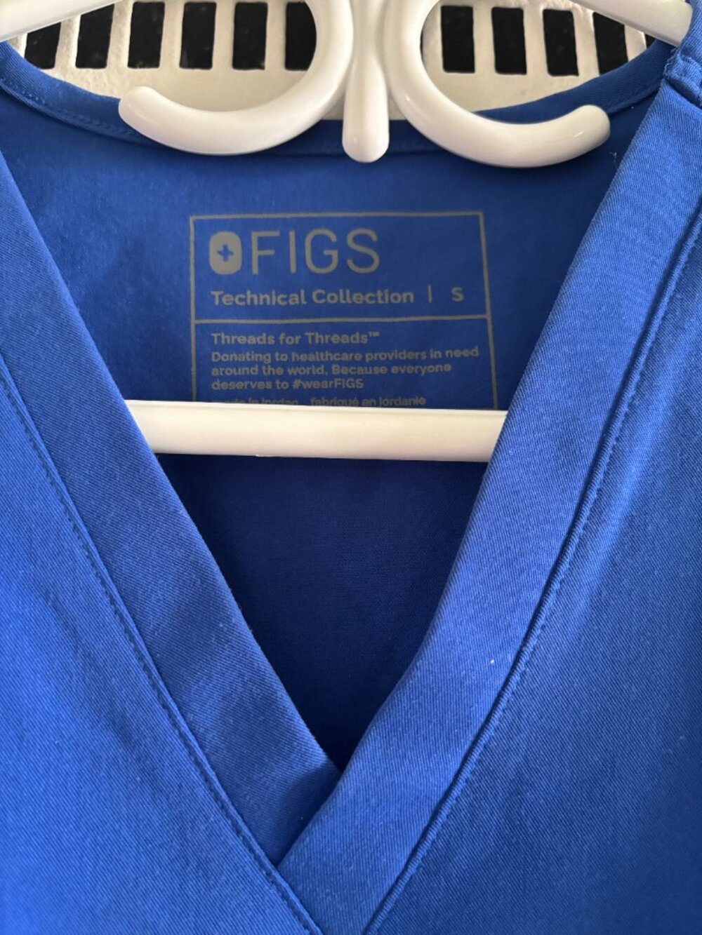 Figs Scrub Set - Picture 2 of 6